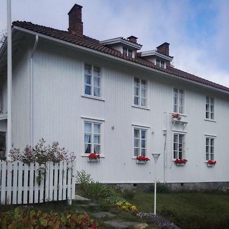 Kyykerin Kartano Bed and Breakfast Outokumpu Exteriör bild